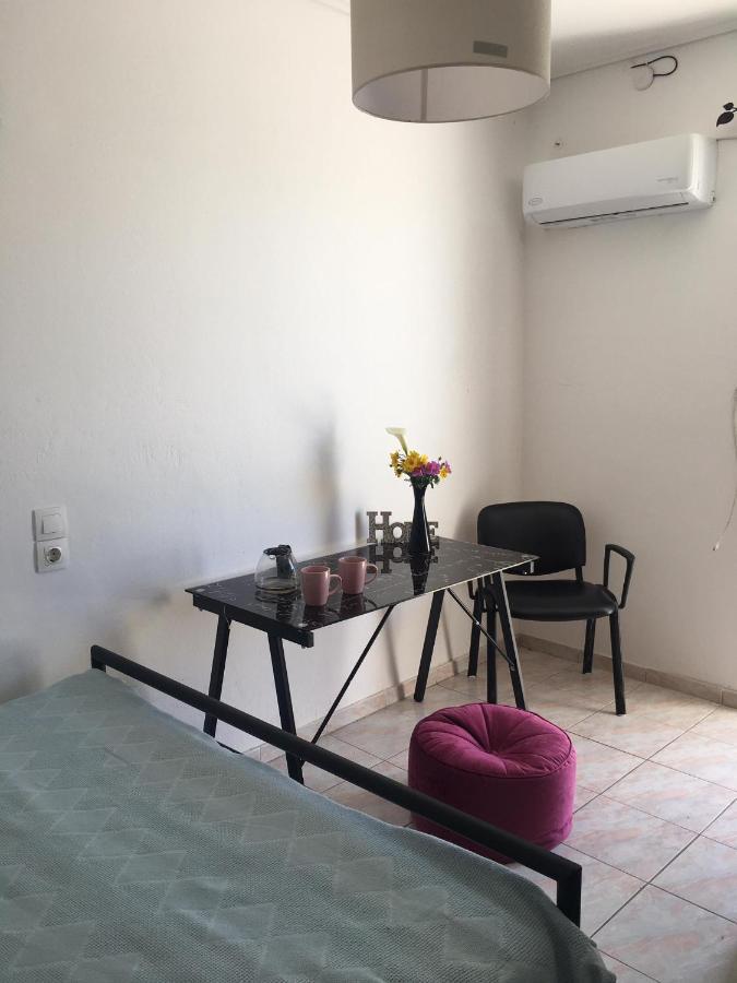 Layla' S Petite Home Città di Kos Esterno foto