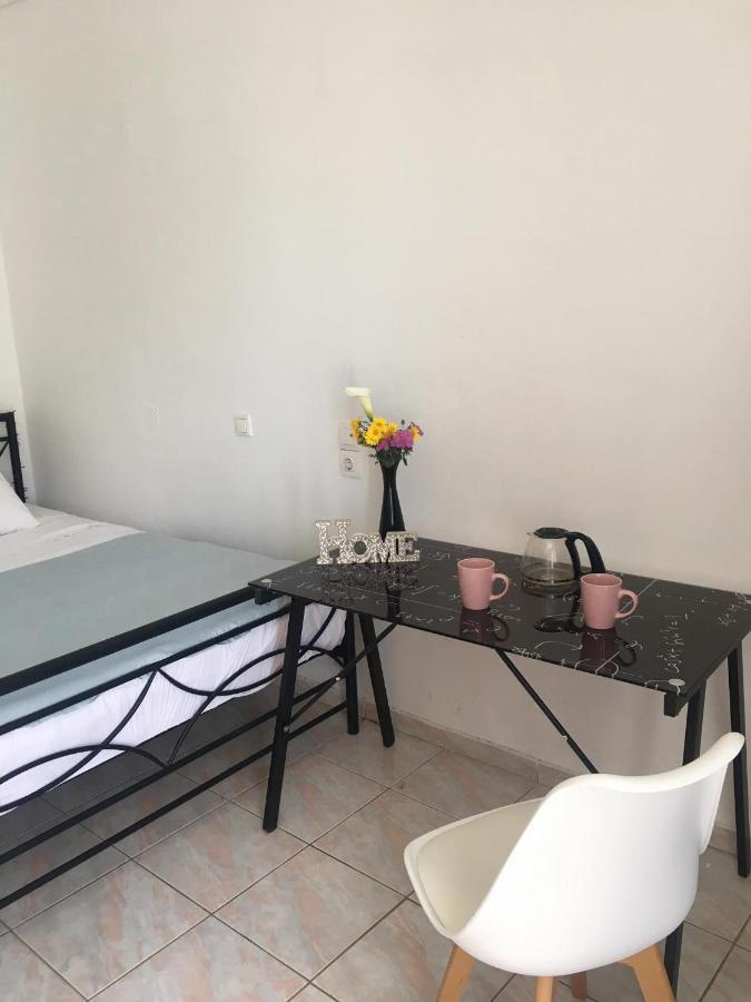 Layla' S Petite Home Città di Kos Esterno foto